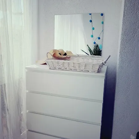 Cosy In Apartment *